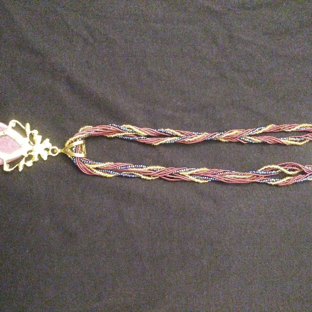 Woman - Picture 2 of 3